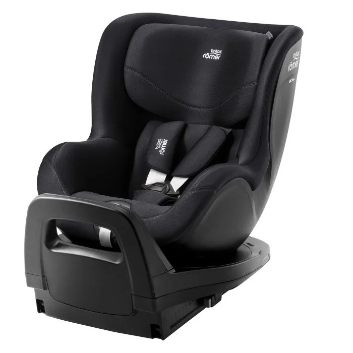 Britax Römer Dualfix Pro M 360 rotating car seat for rent